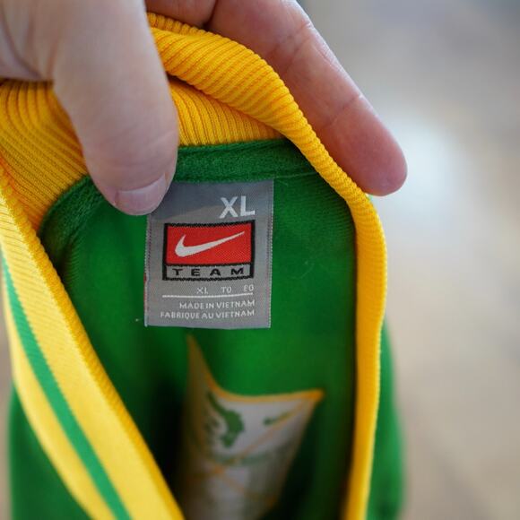 Nike Oregon DUCKS Track & Field STEVE PREFONTAINE Zip Up Jacket Mens XL Green - Picture 3 of 10